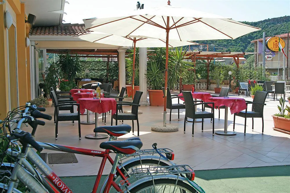 Hotel Royal Bosa 3*,  Italie